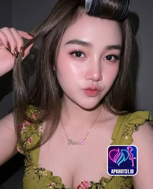 Lily Martin-APKHOT51.ID