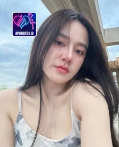 Olivia Brown-APKHOT51.ID